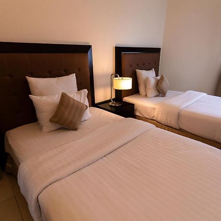 Imperial Suites Hotel ドーハ エクステリア 写真